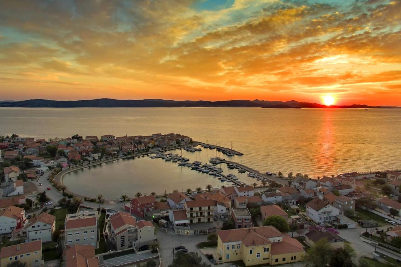 Apartments With A Parking Space Bibinje, Zadar - 14436 Екстер'єр фото
